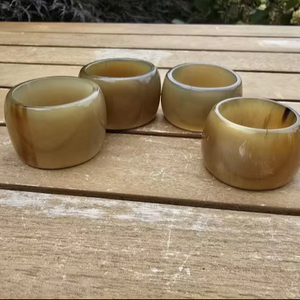 Anillo para Servilletas de Cuerno Ecológico Premium, Decoración Elegante Hecha a Mano para Mesa, Ideal para Regalos, Tradebyd - Product Image 1
