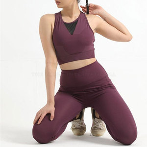 Women Solid Breathable Seamless Yoga Set Stylish Stretch Gym Fitness Leggings and Crop Top for Daily Workout and Yoga - Product Image 5