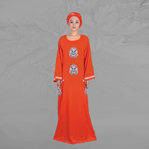 Kaftan en rayonne pour l'Aïd et le Ramadan, robe de tous les jours élégante avec détails de bordure sur les manches, poches latérales fonctionnelles, coupe fluide et longueur au sol - Product Image 2