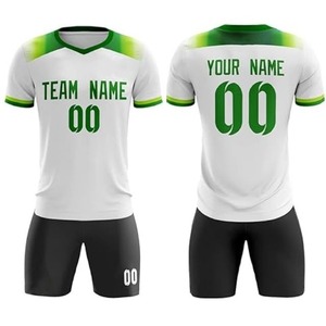 Uniforme de Fútbol de Invierno Personalizado con Estampado por Transferencia de Calor en Blanco, Rojo y Negro, Jersey Deportivo Profesional Transpirable de Manga Corta 100% Poliéster - Product Image 4