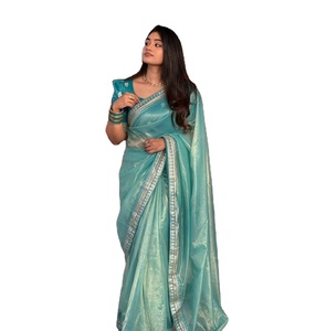 Sari élégant de style Bollywood + Blouse avec bordure en dentelle, tissu en viscose pure et douce, base en tissu Zari pour les fêtes, vêtements indiens - Product Image 1