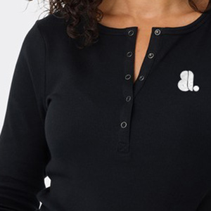 Women's Solid Casual White <b>Short</b> <b>Sleeve</b> O-Neck T-Shirt Button Front Logo Minimalist Design Regular Fit Organic Cotton Nonwoven - Product Image 3