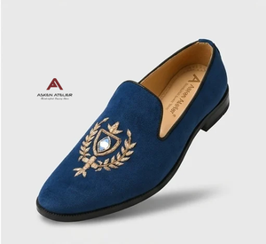 Elegantes Mocasines Azules de Terciopelo con Punta en Pico, Logotipo Bordado, Antideslizantes, Zapatos de Vestir para Hombre, para Boda, Asken Atelier, Genuinos - Product Image 2