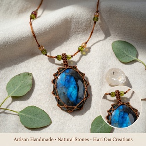 Collar Colgante de Macramé Azul Hecho a Mano con Cristal Curativo, Chapado en Platino, Estilo Boho, Cordón Ajustable, Regalo para Mujer - Product Image 5