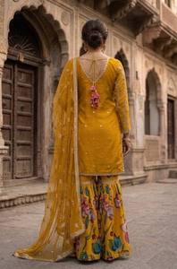 Ensemble Salwar Kameez jaune à fleurs, 3 pièces, en tissu lawn, pour femmes pakistanaises et indiennes, idéal pour les mariages et les fêtes - Product Image 2