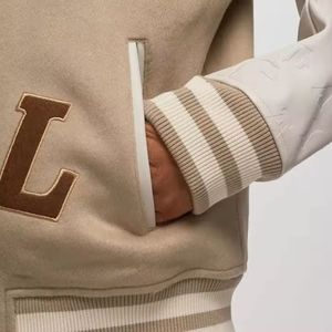 Veste de baseball personnalisée avec logo streetwear, patchs, lettres, en cuir, style universitaire, pour hommes de collège - Product Image 2