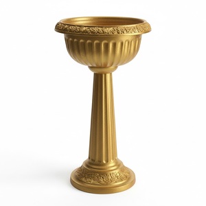 Support à fleurs moderne en métal bleu avec design circulaire, léger pour usage extérieur, urnes de jardin faites à la main - Product Image 3