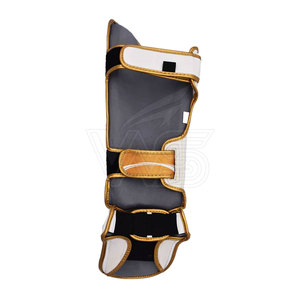 Protège-tibias en cuir de haute qualité pour adultes, boxe et MMA - Protection des pieds écologique, durable et légère - Product Image 3
