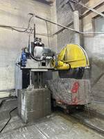 Machine de découpe automatique de blocs de pierre à colonne unique QZQ-1800 pour la découpe de blocs de granit et de marbre en dalles