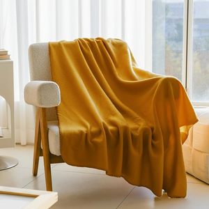 ผ้าห่มขนแกะโพลาร์แบบกลับด้านได้ นุ่ม เบา พกพาสะดวก ผลิตโดย Vaibhav Exports - Product Image 2