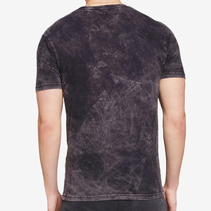 เสื้อยืดแขนสั้นผู้ชายลายมัดย้อม ผ้าฝ้าย 100% ทรงเข้ารูป คอกลม ผ้าเจอร์ซีย์ถัก สวมใส่สบาย ความยาวปกติ - Product Image 3
