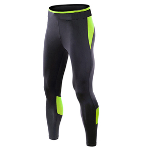 Leggings de sport noirs avec bandes vertes, vêtements de fitness, pantalons de sport respirants extensibles dans les quatre sens - Product Image 1