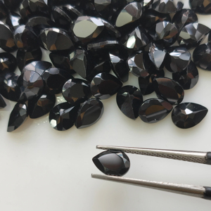 สปิเนลสีดำธรรมชาติ 7x5 มม. รูปทรงลูกแพร์ คุณภาพดีที่สุด พลอยหลวมสำหรับทำเครื่องประดับ รีดดิ้ง เมาน์เทน เจมส์ อิน - Product Image 2