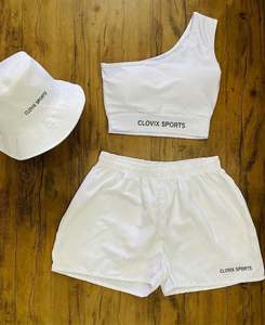 Ensemble de yoga personnalisé pour femme avec logo, soutien-gorge de sport asymétrique et short, tenue de sport et de fitness pour l'été - Product Image 2