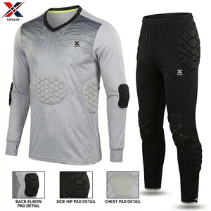 Maillot et short de basketball personnalisés en gros pour adultes unisexes - Uniforme à séchage rapide thermocollé OEM - Product Image 5