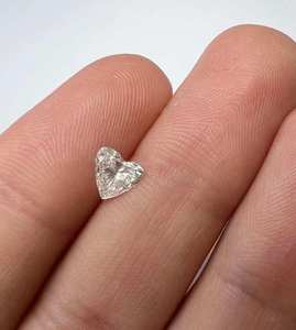 Diamante Sintético en Forma de Corazón de 2 Quilates, Color E, Certificado por IGI, 5 mm, Cultivado en Laboratorio, Precio de Fábrica Directo de Surat, India - Product Image 4