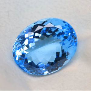 Atractiva Gema de Topacio Azul Suizo, Forma Ovalada 14x10mm, Gemas de Topacio Suizo Natural, Piedra de Topacio Azul Suizo para Joyería - Product Image 1
