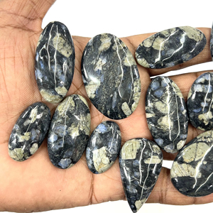 Serpentine naturelle Q, cabochon, pierres précieuses en vrac, formes variées, 20-30 mm, commandes personnalisées, livraison rapide - Product Image 1