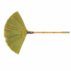 Balai en plastique artisanal avec poils en fibre de coco, sans banderole, écologique, durable, design classique pour usage extérieur et intérieur - Product Image 1