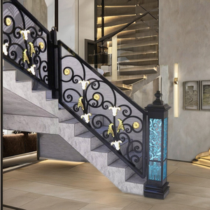 Rampe d'escalier intérieure de luxe en fer forgé décoratif pour un design d'escalier moderne et élégant et les intérieurs de villas à usage contemporain - Product Image 3