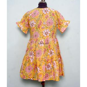 เดรสสั้นผ้าฝ้ายลำลองสำหรับผู้หญิง แต่งลูกไม้ผูกเชือก พิมพ์ลายด้วยมือ ทรงเอไลน์ น่ารัก มีกระเป๋า เรียบง่าย ใส่ได้ทุกวัน - Product Image 6