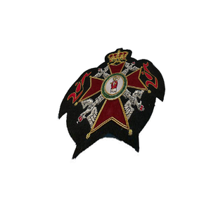 Insignias Bordadas con Hilo Metálico Personalizadas de Última Moda, Hechas a Mano, Venta al Por Mayor, Diseño Nuevo y Moderno - Product Image 6