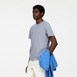 T-shirt décontracté pour homme en coton épais de qualité supérieure, à manches courtes et col rond, avec logo personnalisé, grandes tailles - Product Image 4