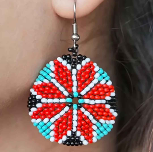 ต่างหูผ้าปักลายสีสันสดใสประดับลูกปัดพู่ห้อย ต่างหูมิยูกิสำหรับฤดูร้อนและชายหาด โดย MD HANDICRAFTS - Product Image 2