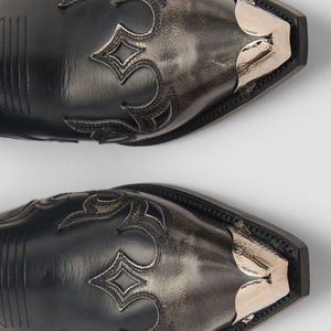 Botas Vaqueras Retro para Mujer, Botas de Caballero con Bordado, Tacón Alto y Punta Puntiaguda - Product Image 4