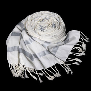 Toalla Fouta con Nuevo y Atractivo Diseño de Rayas, Ecológica, Tipo Hammam, 100% OEM, Toalla de Playa, Fabricada en India - Product Image 6