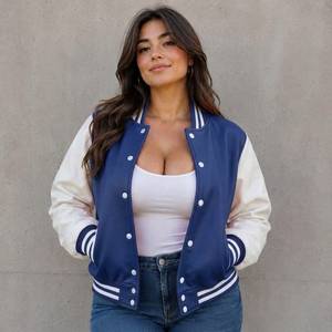 Veste universitaire pour femme, veste en cuir style Letterman, veste bomber courte, veste de baseball à boutons pression, cadeau pour elle - Product Image 4