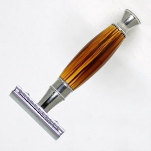 มีดโกนหนวดแบบพกพา ใบมีดสองคม โลหะ ปลอดภัย รุ่นใหม่ - Product Image 1