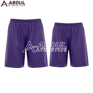 Pantalones cortos de malla suaves y transpirables para hombre, diseñados para ser ideales para fitness, correr y actividades al aire libre en verano. - Product Image 2