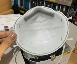 Mascarilla Desechable 9913 de Tela No Tejida de 5 Capas, Ajuste Cómodo, Ofrece Protección Respiratoria Higiénica y Eficiente Contra Polvo y Niebla - Product Image 3