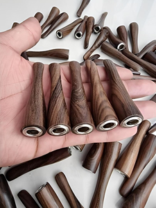 Pipa de Tabaco Tradicional Clásica de Madera Natural Ecológica y Duradera - Product Image 2