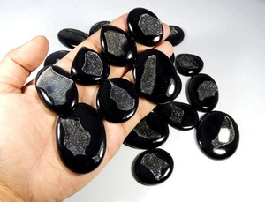 Ágata Druzy Negra Natural Pulida, Formas Mixtas, Tamaño Personalizado, Diámetro del Orificio, Cabujón de Piedra Preciosa para Joyería, GEMAS ORGÁNICAS - Product Image 1