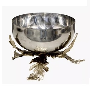 Nuevo Diseño de Tazón para Servir Frutas con Acabado Dorado en el Interior, Tazón de Metal Decorativo Personalizado para Servir Bocadillos, Arroz y Dátiles - Product Image 6