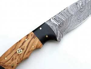 มีดอเนกประสงค์เหล็กดามัสกัสทำมือ ด้ามไม้มะกอกและเขาควาย - Product Image 4