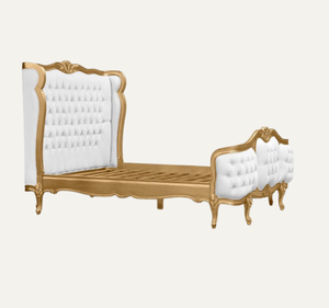 Cama King Size Clásica Europea de Lujo, Tapizada en Blanco, con Estructura de Madera de Caoba Sólida, Acabado Dorado Tallado a Mano, Ensamblada - Product Image 3