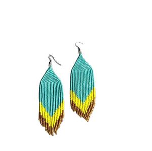 Boucles d'oreilles brodées de perles de rocaille écologiques Boucles d'oreilles en perles brodées Boucles d'oreilles brodées de perles fabriquées à la main personnalisées - Product Image 1