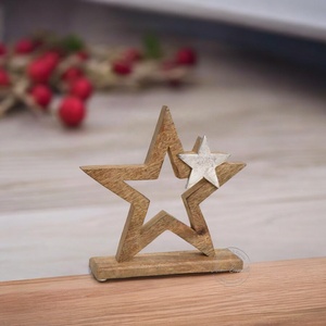 Décor de table étoile en bois avec design minimaliste parfait pour Noël et l'année pièce élégante d'accent pour la maison - Product Image 1