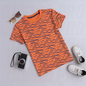 Camiseta de Algodón Estampada para Niños, Informal, de Manga Corta, Suave y Transpirable, para Uso Diario en Verano, Camiseta Gráfica para Niños, Ligera y Moderna - Product Image 3