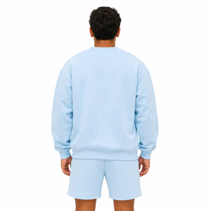 เสื้อสเวตเชิ้ตคอกลมและกางเกงขาสั้นผู้ชาย OEM สไตล์มินิมอลสตรีทแวร์ เสื้อฮู้ดดี้โอเวอร์ไซส์ผ้าฟลีซพร้อมโลโก้ด้านหน้า ชุดลำลอง - Product Image 3