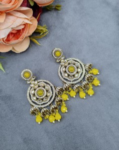 Boucles d'oreilles Chandbali à motif floral circulaire exquis, plaquées or antique, pour réceptions et soirées, pour femmes, fabricants. - Product Image 3