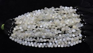 AAA Natural White Moonstone Faceted Heart Shape Beads 9-10MM Moonstone <b>Gemstone</b> Beads 8 Inch Strand White Moonstone Heart Beads - Product Image 2