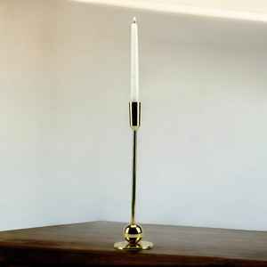 เชิงเทียนโลหะแบบตั้งเทียนสำหรับตกแต่งบ้านและให้แสงสว่างมีสไตล์สไตล์โบราณ - Product Image 1