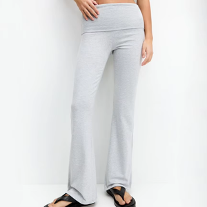 Pantalones de hombre de cintura alta, pierna ancha, elásticos, de punto, casuales, acampanados, transpirables, de peso medio, de algodón y elastano, color gris, para otoño. - Product Image 1