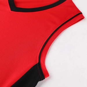 Conjunto de Uniforme de Baloncesto Personalizado para Adultos, Unisex, Rojo y Negro, Poliéster Transpirable, con Detección de Agujas - Product Image 3