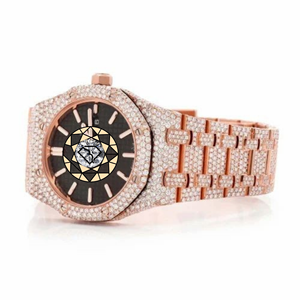 Reloj de Cuarzo RAMDUT IMPEX de Lujo en Oro Rosa con Incrustaciones de Diamantes, Números Romanos, Correa de Acero Inoxidable, Esfera de 41 mm y Cierre Oculto - Product Image 3