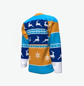 เสื้อฟุตบอลแห้งเร็วแบบกำหนดเองได้ ชื่อแบรนด์ตามสั่ง โพลีเอสเตอร์ 100% คุณภาพสูง พิมพ์ลายแบบซับลิเมชั่นเต็มตัว ชุดกีฬาสำหรับฝึกซ้อมแบบกำหนดเอง - Product Image 5